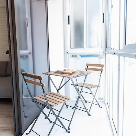 Reina 2 Apartment